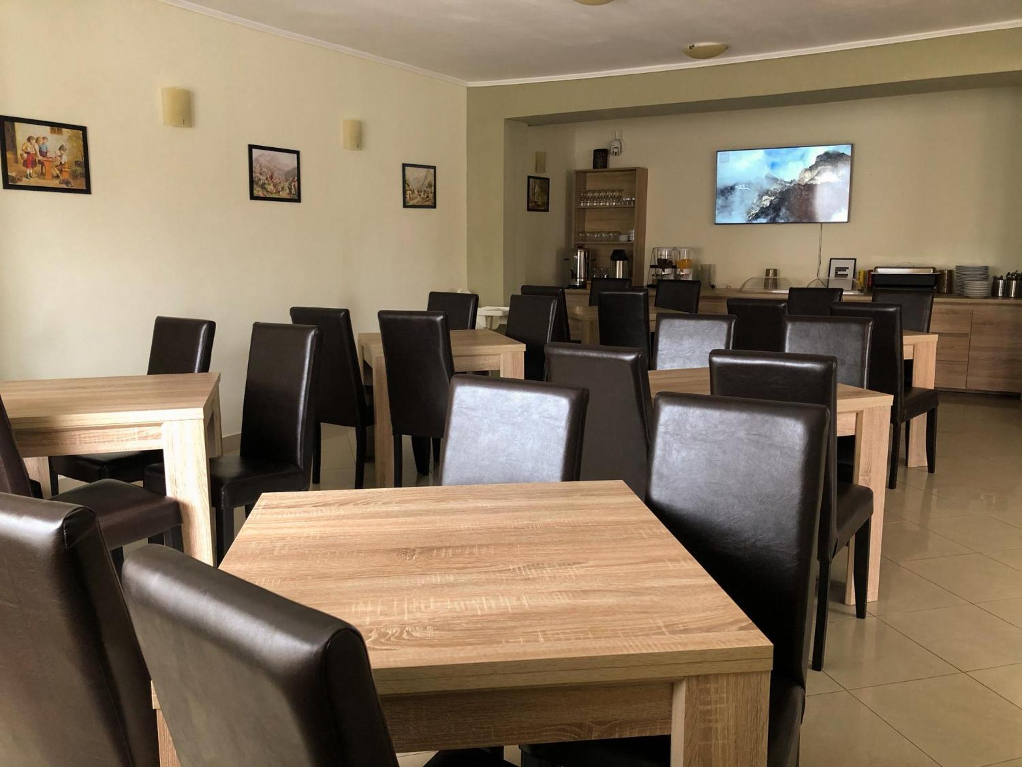 Pensiunea Aliart Zărneşti Zewnętrze zdjęcie